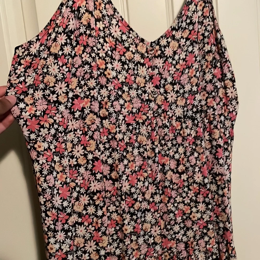 Floral dress with black underneath - Picture 2 of 3